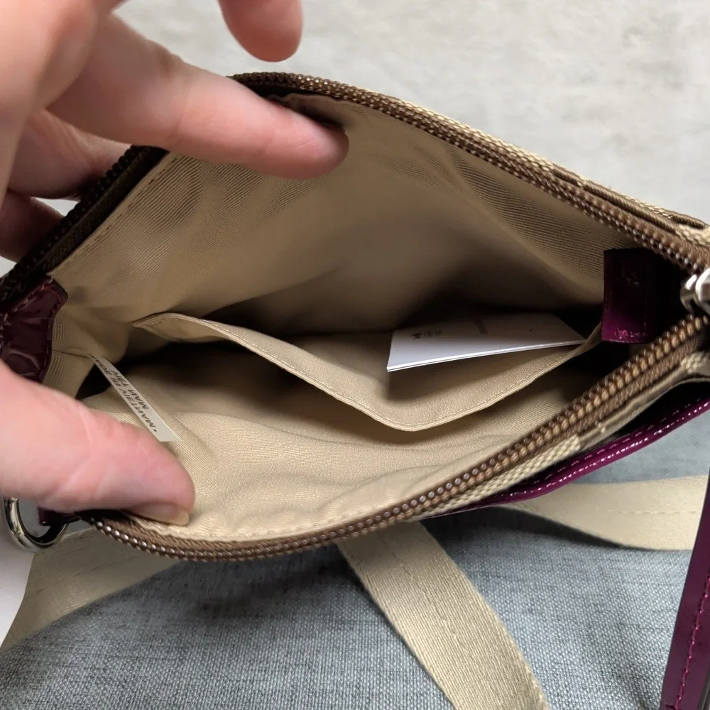 New Coach Signature Khaki Passion Berry‎ Trim Crossbody Swingpack Bag F48806